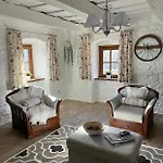 Thatched Дом отдыха