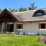 Thatched Дом отдыха Дёргиче