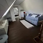 Thatched Дом отдыха Дёргиче